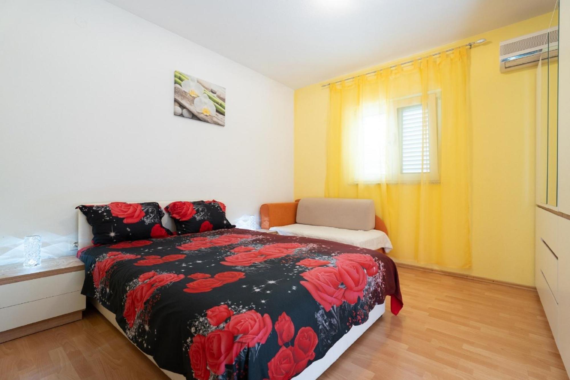 Apartments Milic Gornji Karin Exteriér fotografie
