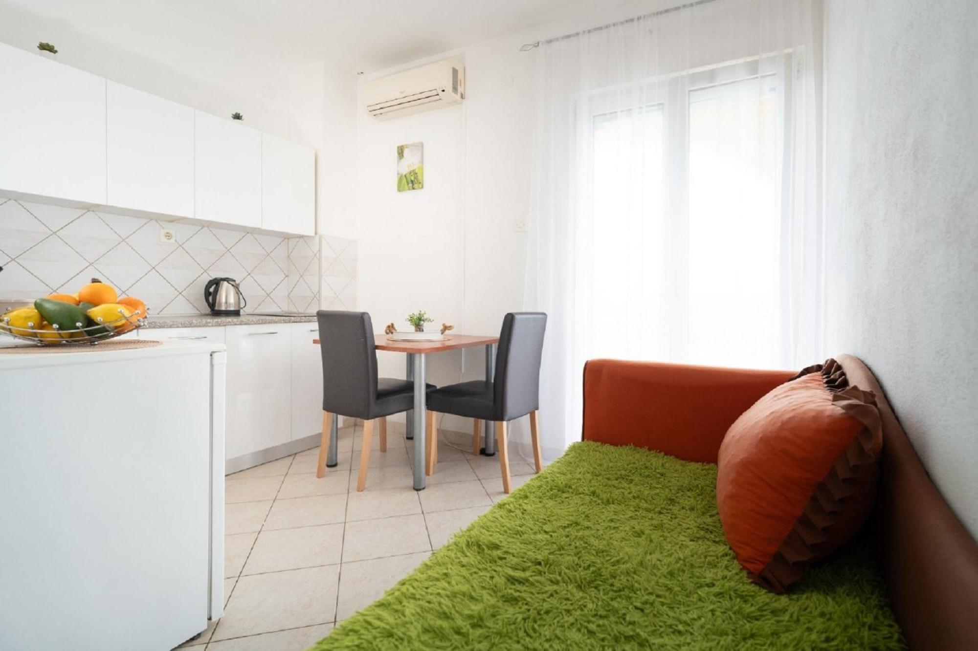 Apartments Milic Gornji Karin Exteriér fotografie