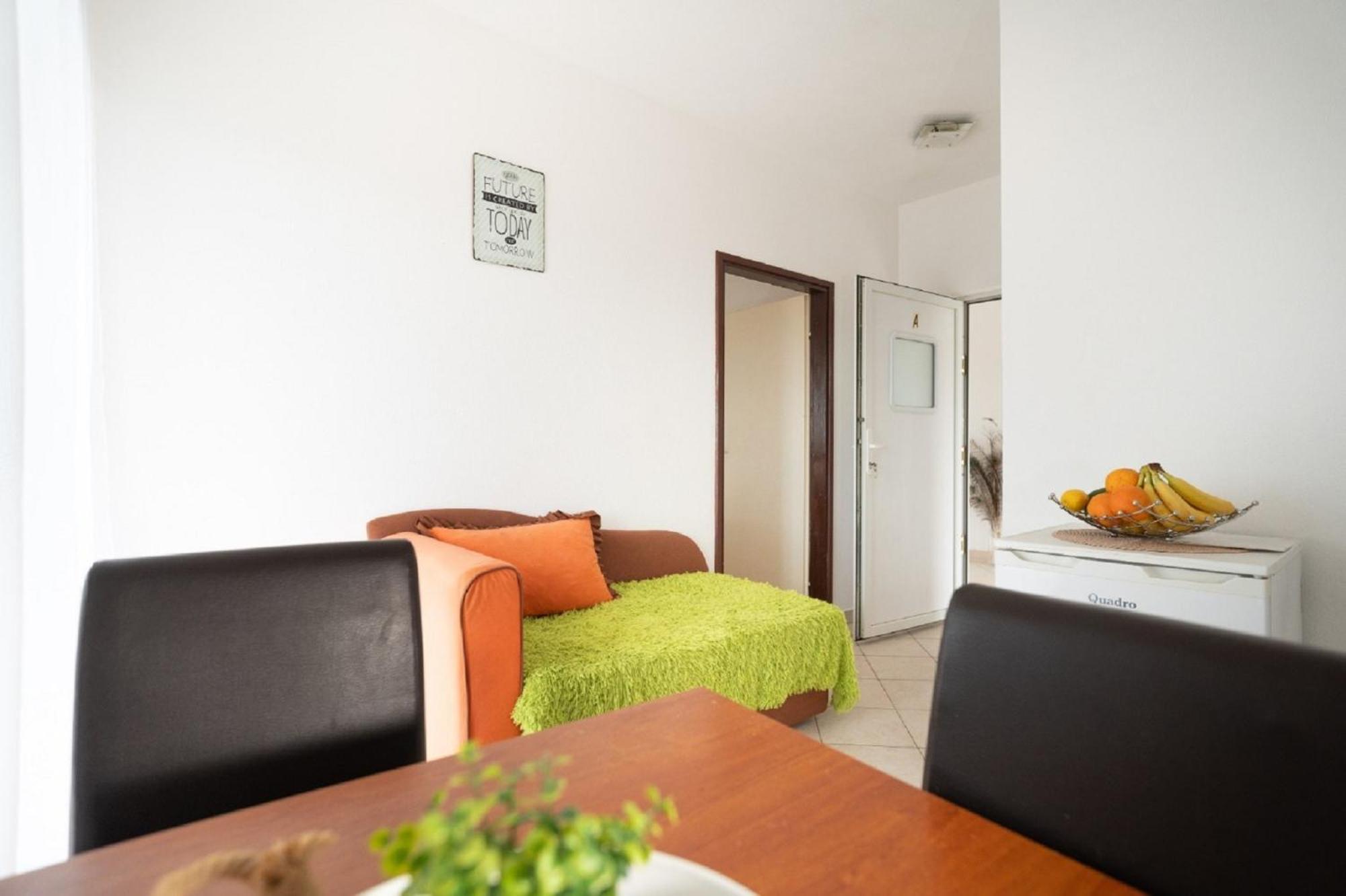 Apartments Milic Gornji Karin Pokoj fotografie